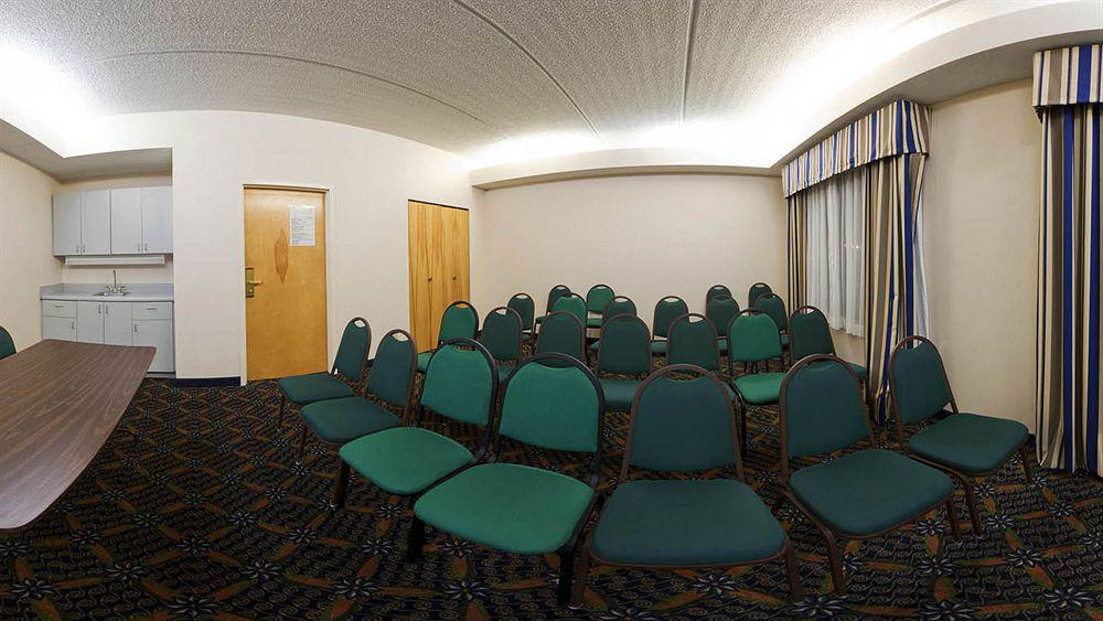 Holiday Inn Express Hotel & Suites Lawrenceville By Ihg Luaran gambar