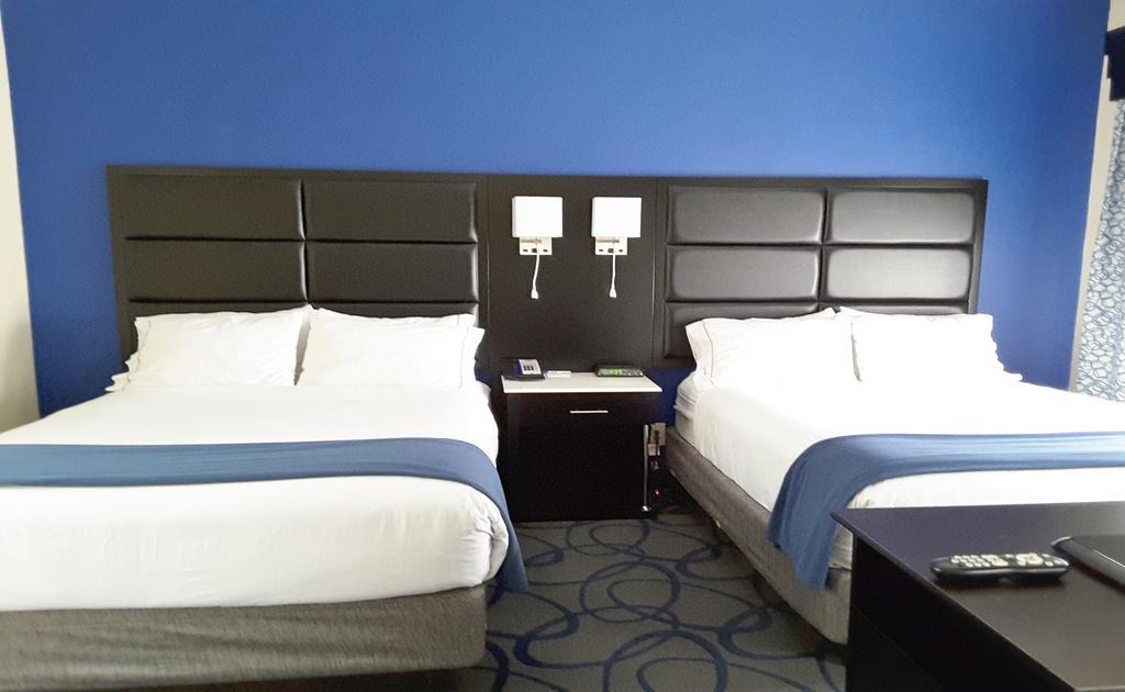 Holiday Inn Express Hotel & Suites Lawrenceville By Ihg Luaran gambar