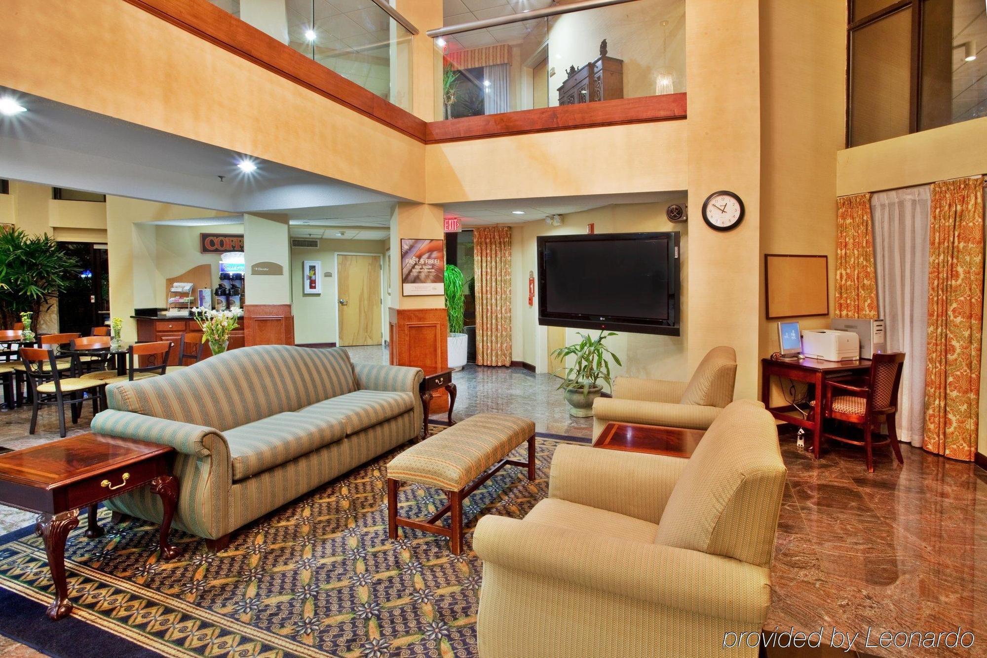Holiday Inn Express Hotel & Suites Lawrenceville By Ihg Luaran gambar